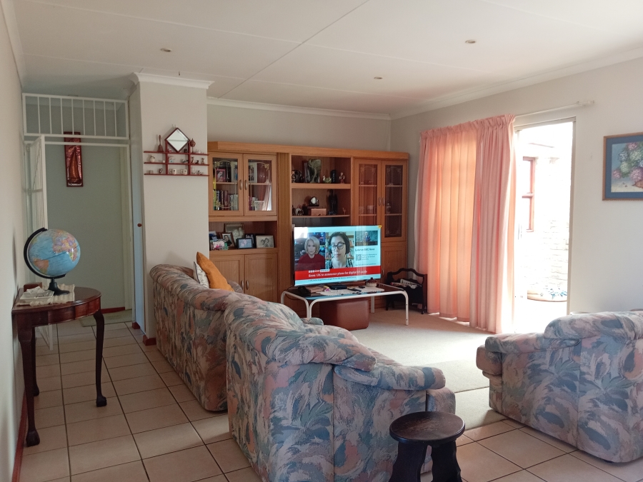 3 Bedroom Property for Sale in Strelitzia Park Eastern Cape